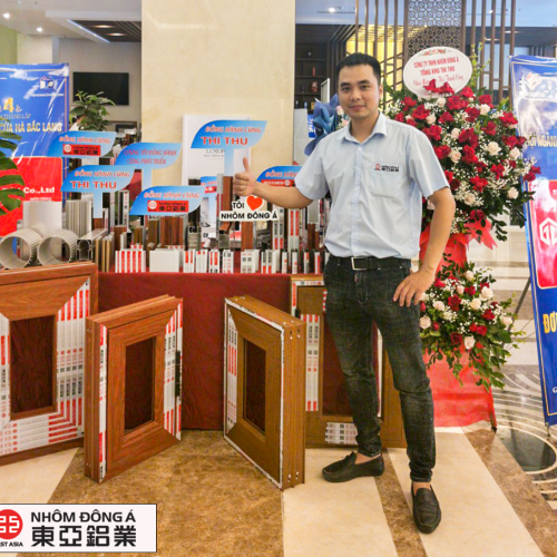 NHÔM ĐÔNG Á ĐỒNG HÀNH CÙNG LỄ KÝ NIỆM HỘI NGÀNH CỬA HÀ BẮC LẠNG