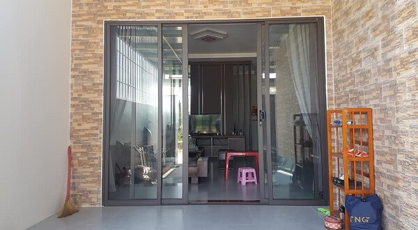 nhôm hệ luà 93 
